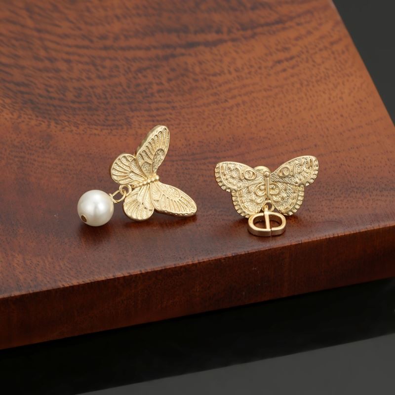chr1st1an D10r earrings